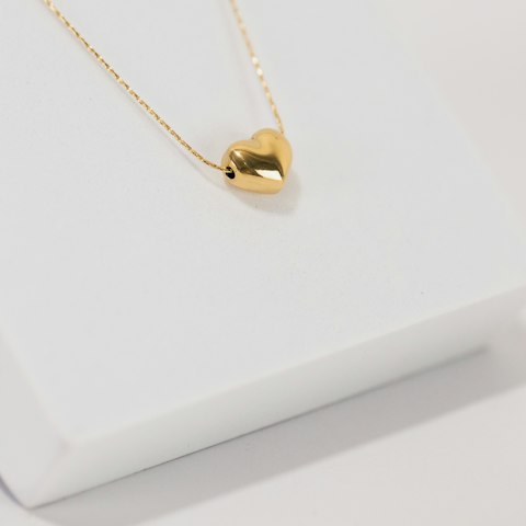 Collar con dije de oro